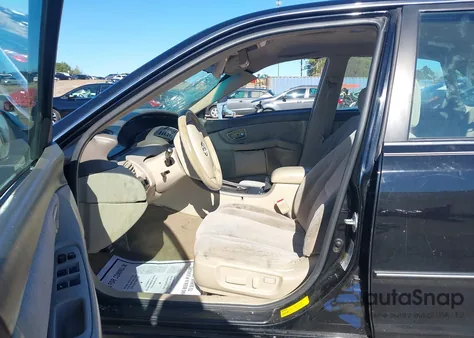 2004 Toyota Avalon Xl z USA, uszkodzony, nr VIN 4T1BF28B34U350113